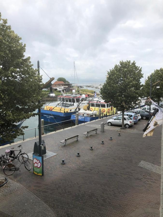 Huys Aan De Haven Hotel Zierikzee Bagian luar foto