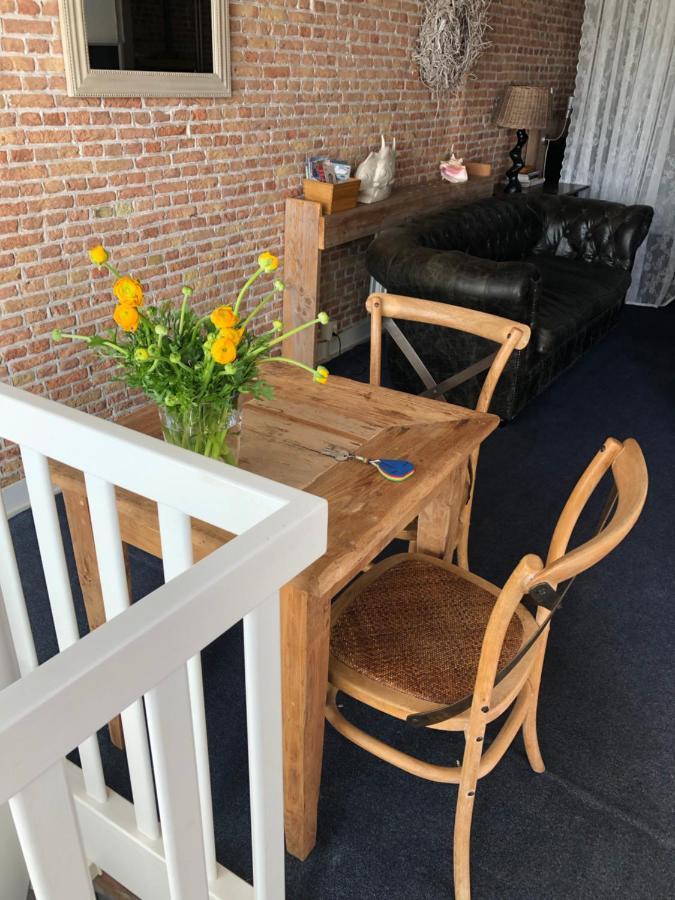 Huys Aan De Haven Hotel Zierikzee Bagian luar foto