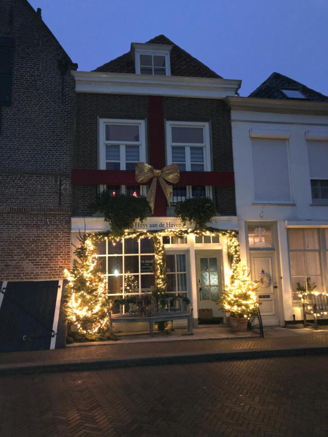 Huys Aan De Haven Hotel Zierikzee Bagian luar foto